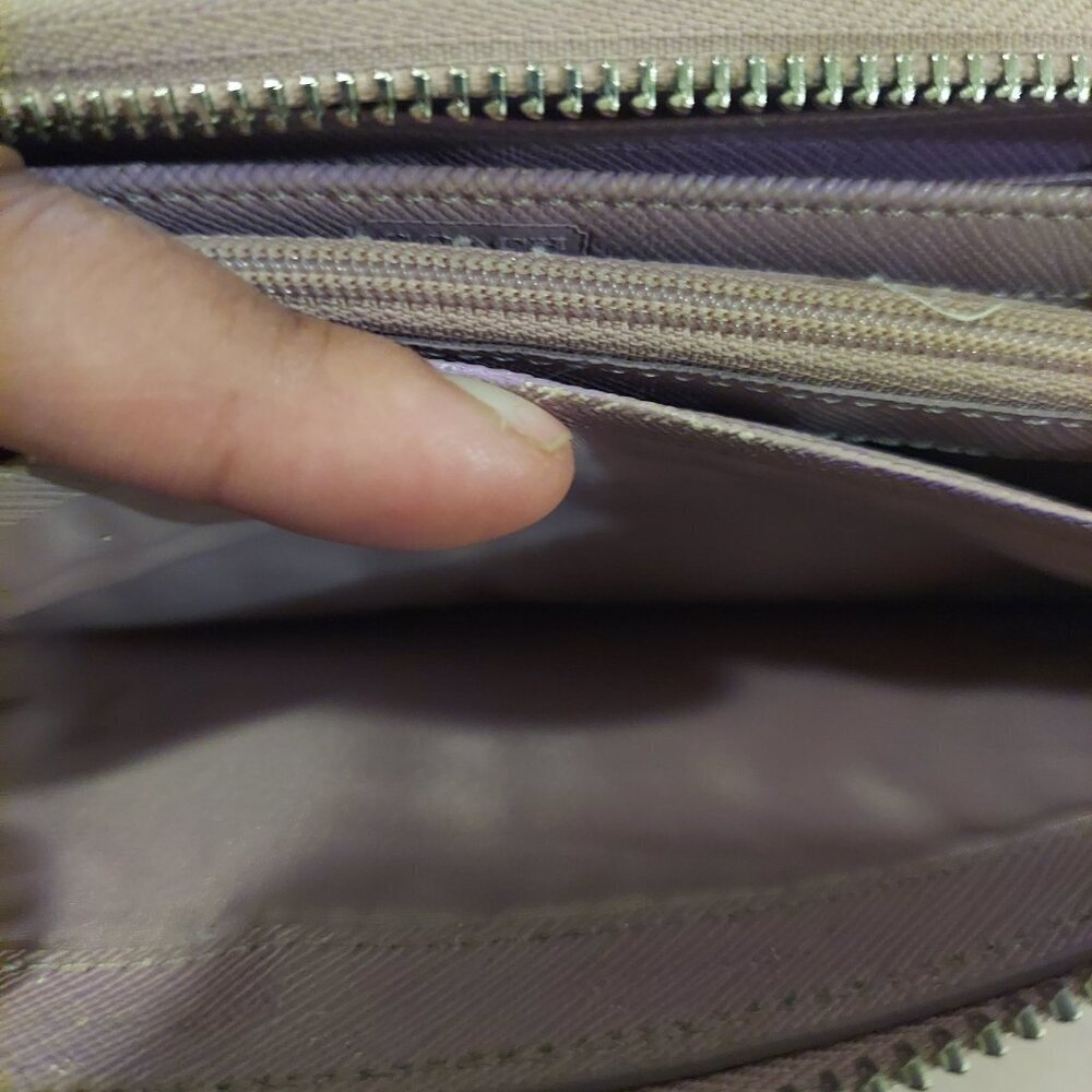 Coach Light Taupe & Lilac Card Bill ID coin Zip Around Accordion Wallet EUC *HP* - Picture 9 of 10